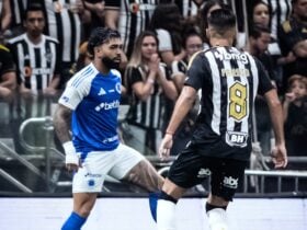 Cruzeiro x Fortaleza: onde assistir, escalações e tudo sobre o duelo no Mineirão pela 29ª rodada do Brasileirão. Imagem: Gustavo Aleixo/Cruzeiro