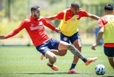 Bragantino x Vasco: onde assistir, escalações e tudo sobre o confronto pelo Brasileirão 2025. Imagem: Ari Ferreira/RB Bragantino