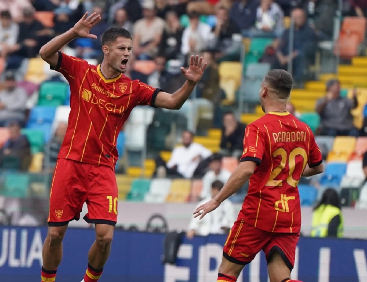 Lecce x Napoli ao vivo: onde assistir, horário e tudo sobre o confronto pelo Campeonato Italiano 2025/26. Imagem: Divulgação Lecce