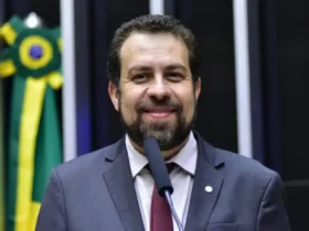 Boulos promete colocar governo na rua e ouvir demandas populares