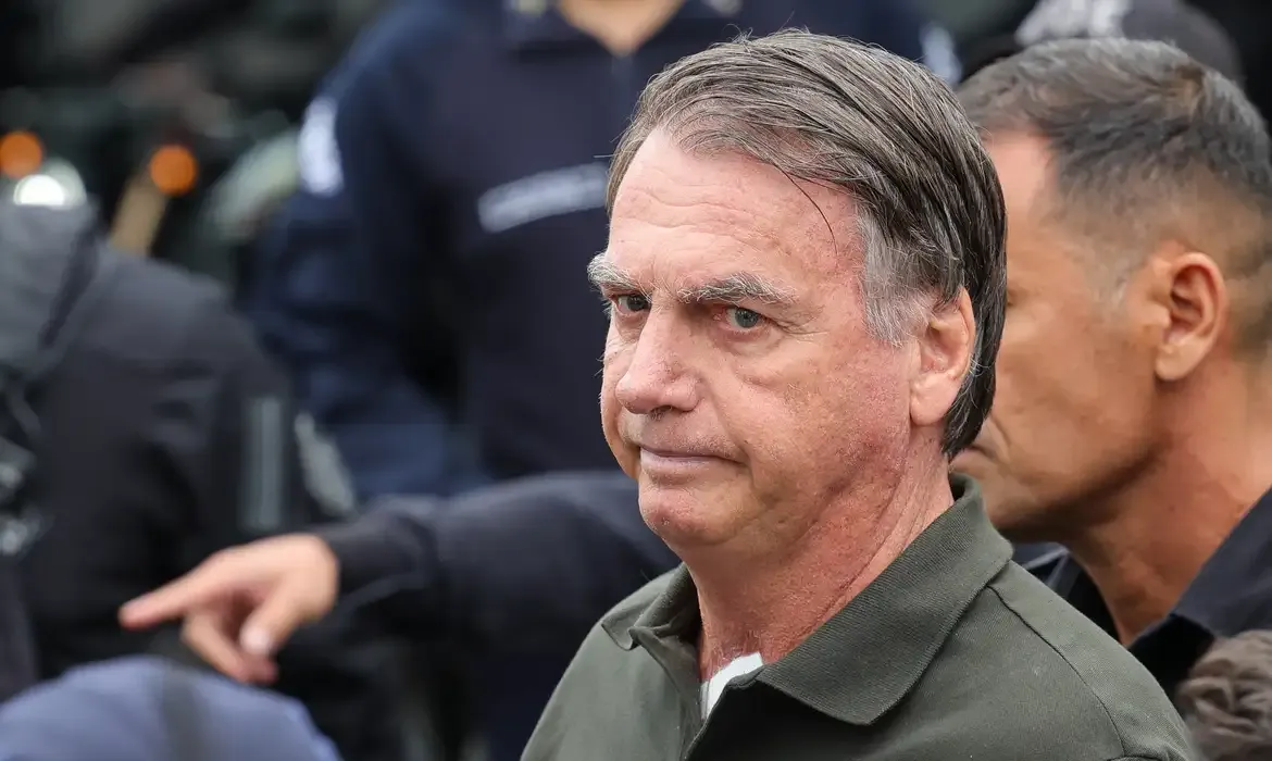 Bolsonaro tem prazo final nesta segunda para recorrer ao STF