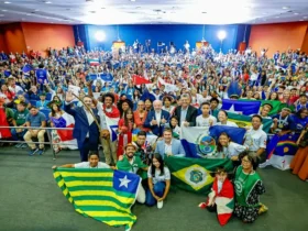 Jovens brasileiros reforçam combate à injustiça climática após conferência nacional