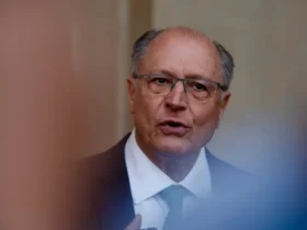 Brasil fecha acordo para vender 6 milhões de barris de petróleo à Índia