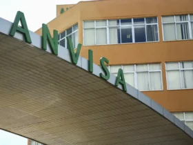 Anvisa suspende venda de glicose e importação de radiofármacos