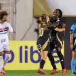 Corinthians avança na Libertadores Feminina após vitória sobre o Santa Fe