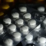 Antibióticos: uma em cada seis infecções bacterianas já mostra resistência, alerta OMS