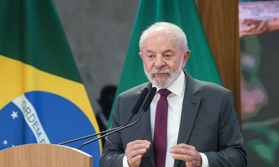 Lula lança novo crédito imobiliário voltado à classe média