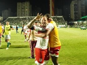 CRB x Ferroviária: onde assistir e escalações – Série B do Brasileirão 2025. Imagem: @luccamorais_