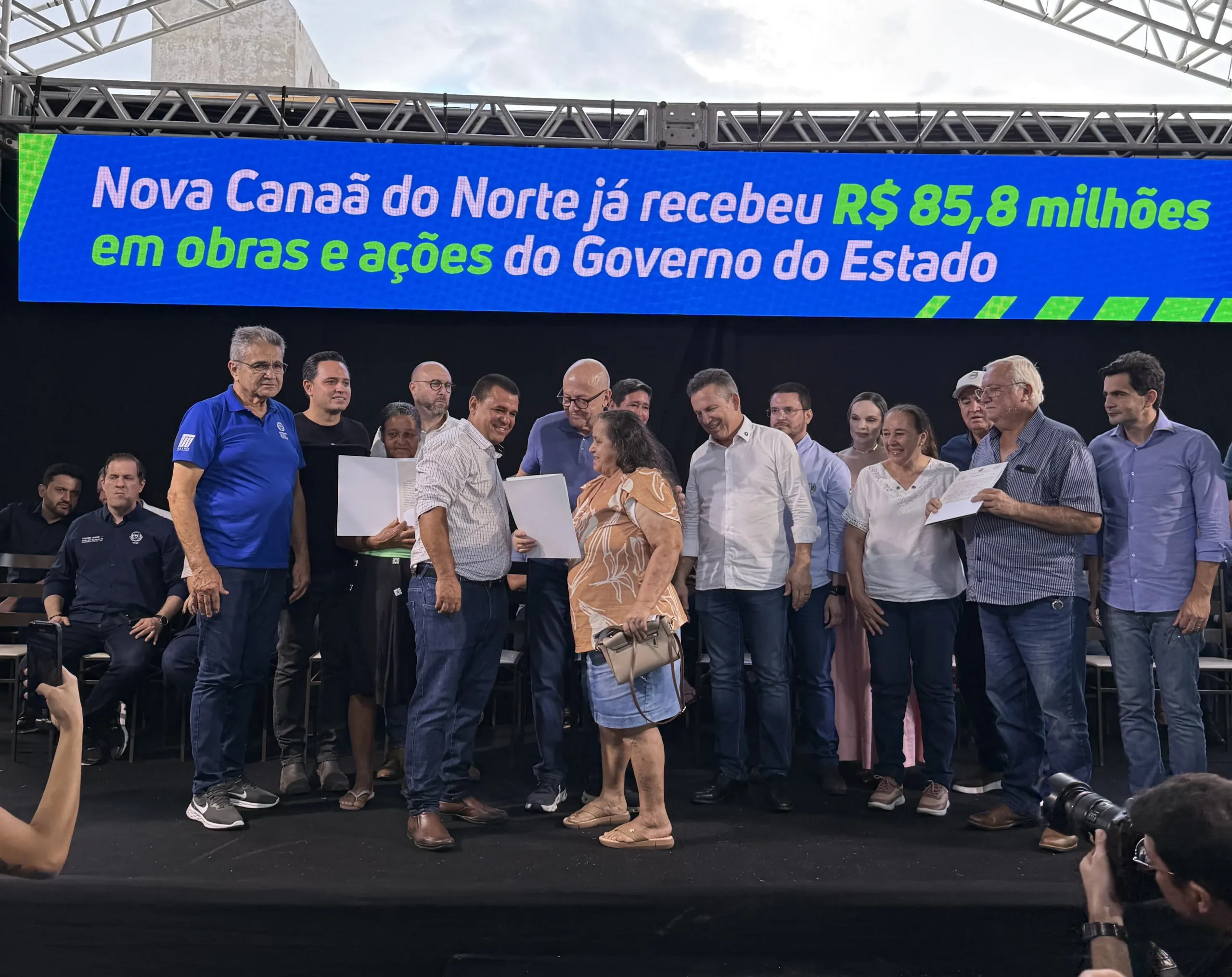 Mato Grosso entrega 354 títulos definitivos em Nova Canaã