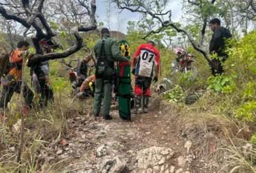 Ciopaer resgata piloto de motocross em Chapada dos Guimarães