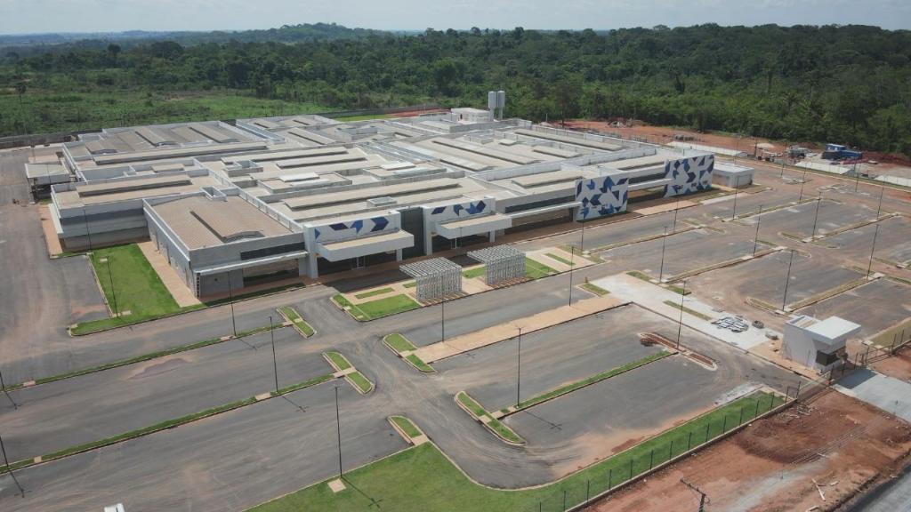 Construcao dos Hospitais Regionais avanca em Mato Grosso veja o andamento das obras