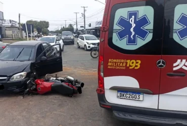 Motociclista socorrido após acidente em cruzamento em Mato Grosso
