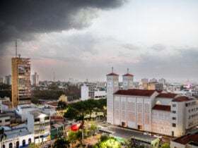 Defesa Civil de Cuiaba faz orientacoes sobre possibilidade de chuva nesta quarta