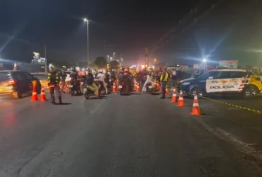 Operação Lei Seca em Cuiabá prende dois e retira 62 veículos das ruas