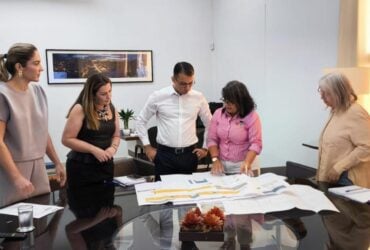 Em Cuiaba representantes da Prefeitura de Sorriso solicitam unidade do Programa Ser Familia Crianca