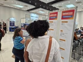 FEIRA DE EMPREGOS INDUSTRIA COMERCIO 14