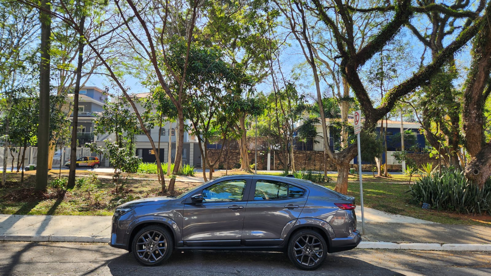 Fiat Fastback Hybrid 2026 combina eficiencia e praticidade em diferentes cenarios Sergio Dias 13