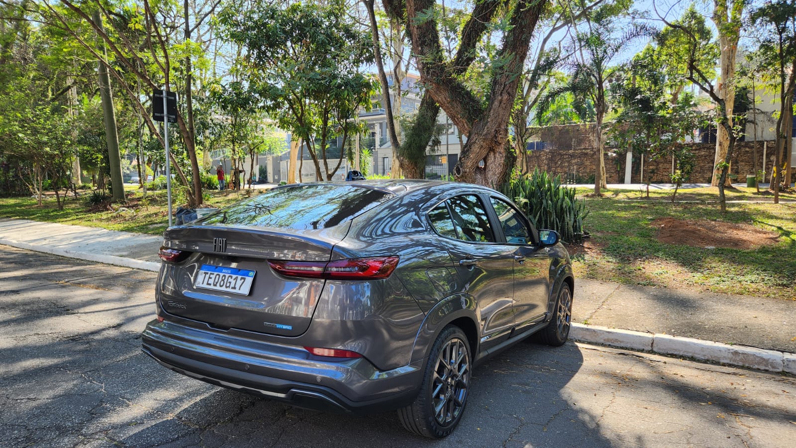 Fiat Fastback Hybrid 2026 combina eficiencia e praticidade em diferentes cenarios Sergio Dias 6