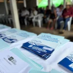 Após 25 anos, governo entrega títulos a famílias em Colniza