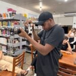 Jovens de Sorriso recebem certificados apos curso de formacao audiovisual