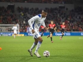 Avaí x Criciúma: onde assistir, escalações e tudo sobre o clássico catarinense pela Série B. Imagem: Lucas Rhamon/Avaí