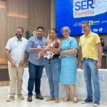 Mais de 100 familias de Sinop recebem cartoes do Programa SER Familia familias destacam beneficios