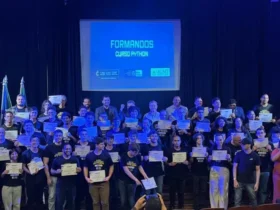Mais de 160 jovens concluem curso de Python em MT