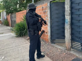Polícia Civil desmantela rede de drogas em Cuiabá durante operação Armelle