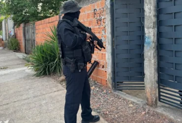 Polícia Civil desmantela rede de drogas em Cuiabá durante operação Armelle