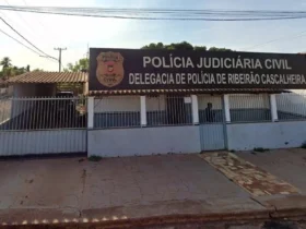 Homem é preso por ameaçar familiares em tentativa de obstrução judicial