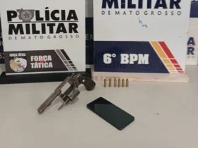 PM prende faccionados com arma em Cáceres