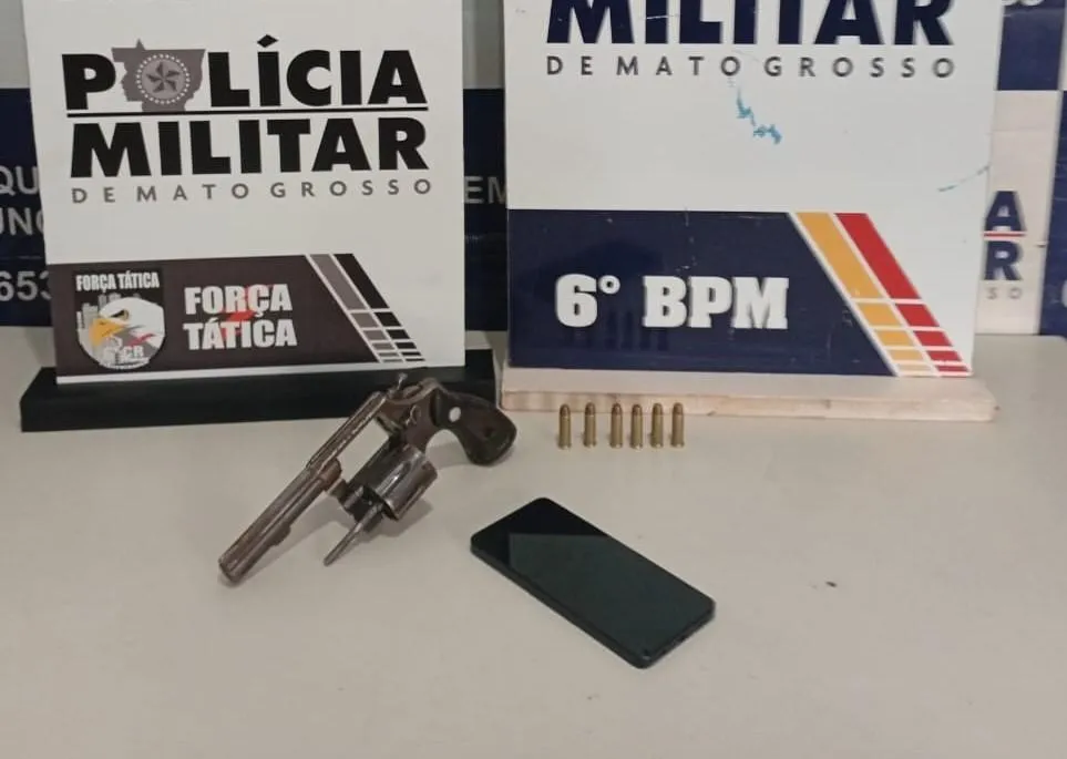 PM prende faccionados com arma em Cáceres