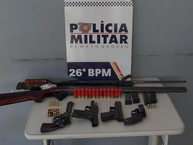 PM apreende seis armas em Santa Rita do Trivelato