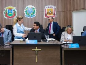 Prefeita de Varzea Grande articula pessoalmente aprovacao de fusao entre as secretarias de Gestao Fazendaria e de Planejamento