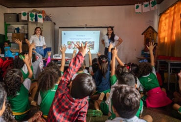 Prefeitura de Cuiaba e Fecomercio garantem exame de vista e oculos gratuitos a estudantes