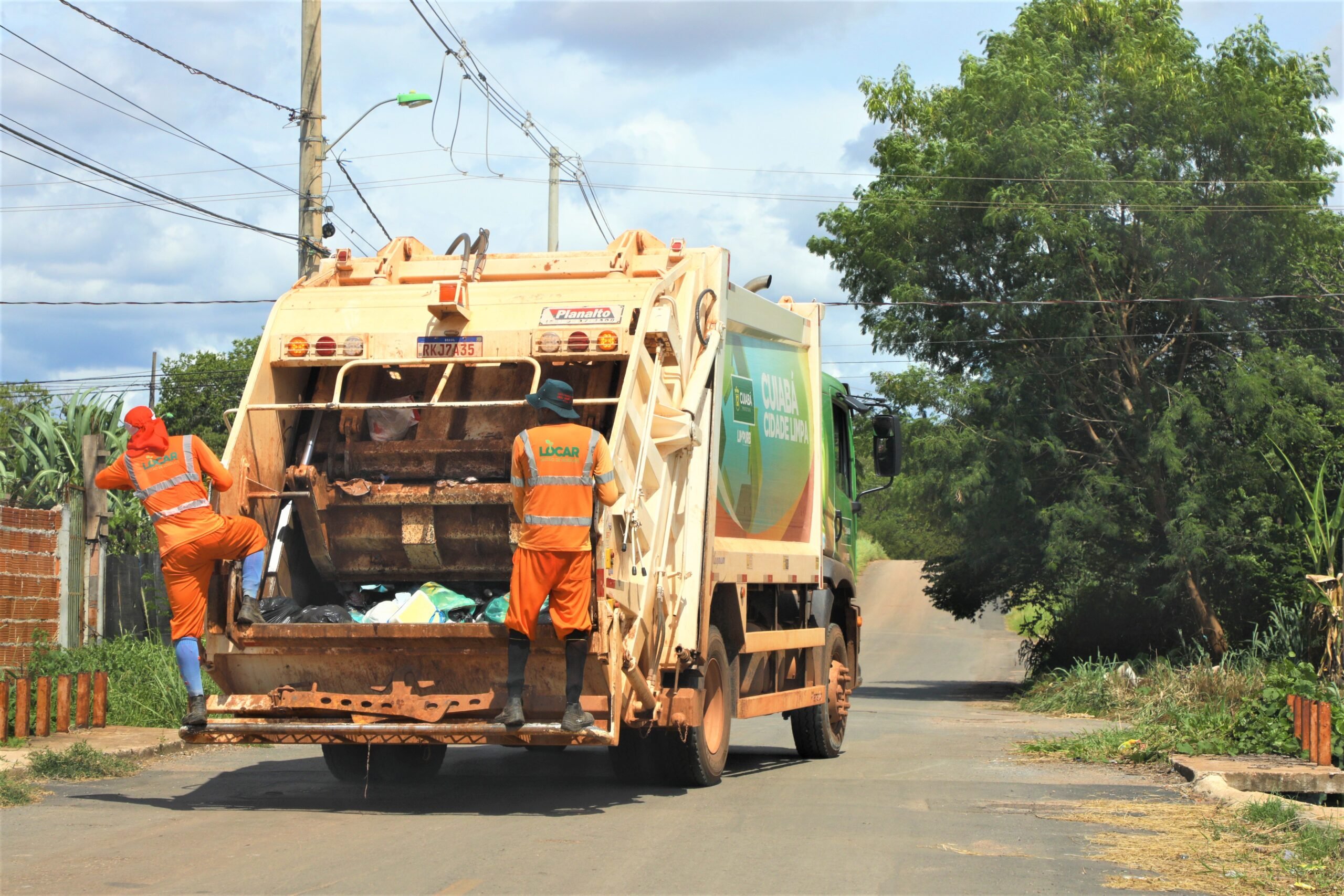 Prefeitura de Cuiaba regulamenta cobranca e mantem isencao da taxa de lixo scaled