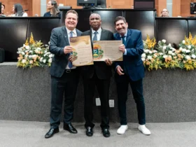 Max Russi celebra servidores da ALMT com homenagem especial