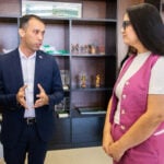 Primeira dama de Cuiaba fortalece acoes com o Estado para mulheres e familias