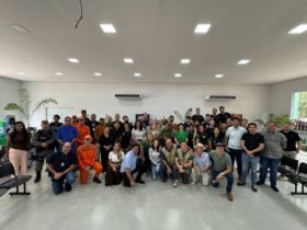 Projeto Meio Ambiente Itinerante chega a 100 mil atendimentos e ganha destaque com visita de deputados em Sinop