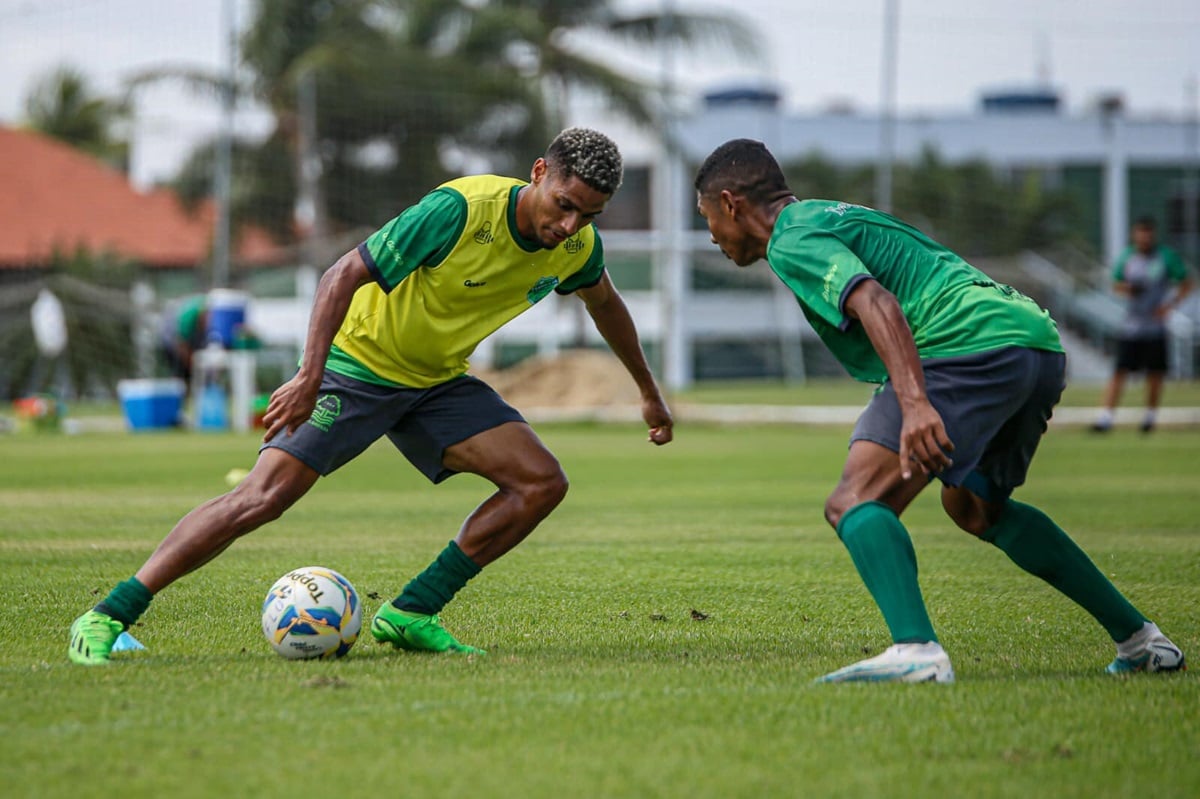Caxias x Floresta: onde assistir, escalações e tudo sobre o jogo decisivo da Série C 2025. Imagem: Ronaldo Oliveira Floresta EC