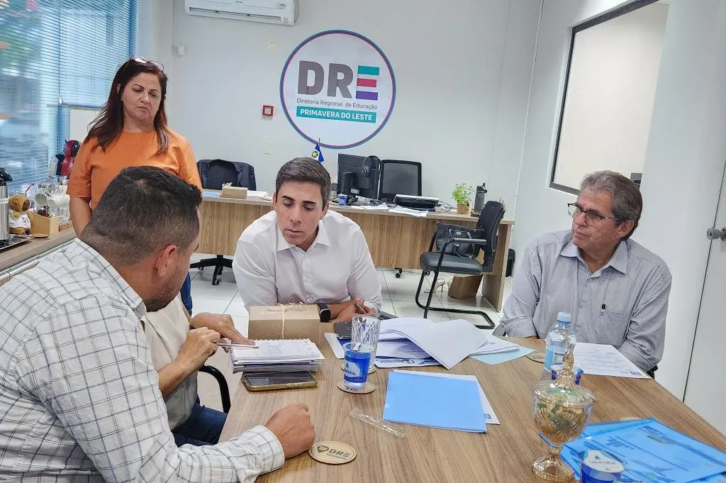 Seduc reforça diálogo com escolas em visita técnica no interior
