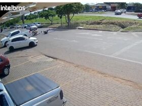 Motociclista fica ferido após caminhonete invadir preferencial e fugir sem prestar socorro em Sinop