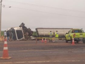 Motorista goiano de 48 anos morre em grave colisão entre carretas na BR-163 em Nova Mutum