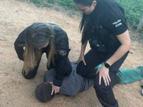 Raimundo Nonato dos Santos, que matou a ex-esposa a golpes de faca, foi capturado nesta quinta-feira (30) em área de mata com apoio do helicóptero do Ciopaer; crime chocou a cidade e reacendeu alerta sobre violência doméstica.