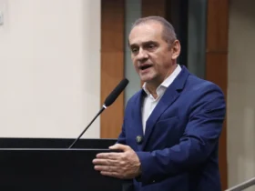 Wilson Santos cobra justiça por consignados irregulares