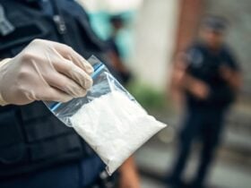 Casal é preso com cocaína e arma durante abordagem da PRF em Primavera do Leste