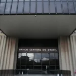 Mercado financeiro projeta inflação de 4,72% em 2025, segundo Boletim Focus