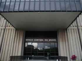 Mercado financeiro projeta inflação de 4,72% em 2025, segundo Boletim Focus