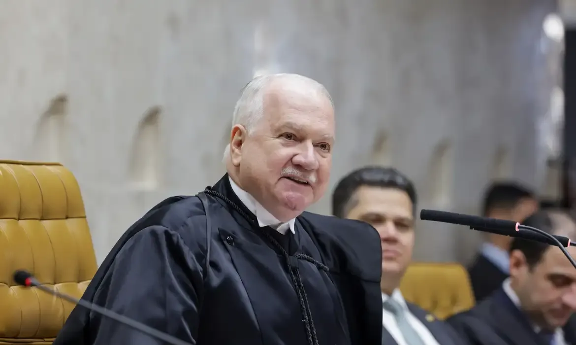 STF retoma julgamento sobre descriminalização do aborto às 20h
