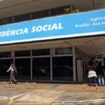 Inss suspende programa de redução de filas por falta de verba